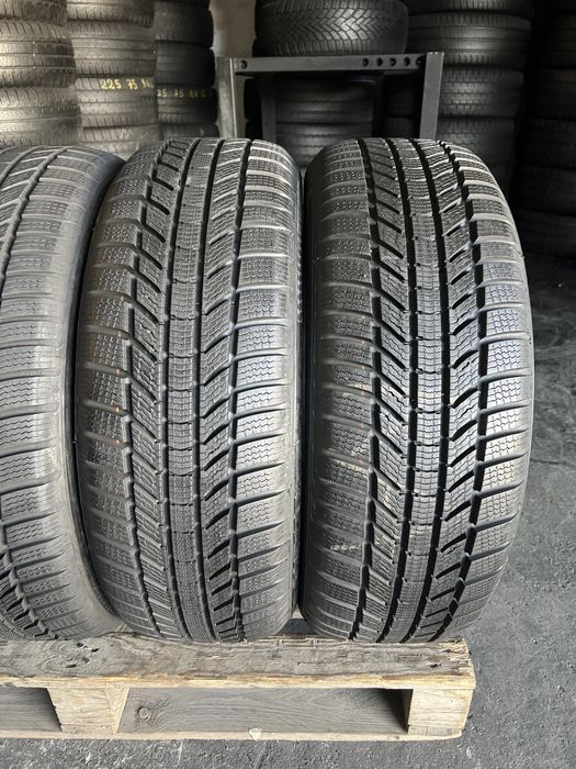 4 anvelope de iarna 215/55/17 Continental 8 mm DOT 2022!