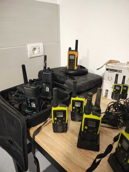 Set de 11 statii radio, Motorola + Geonaute