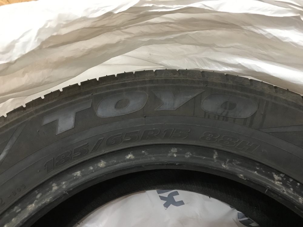 2 шины Toyo Proxes CF2 185/65/R15 (лето)