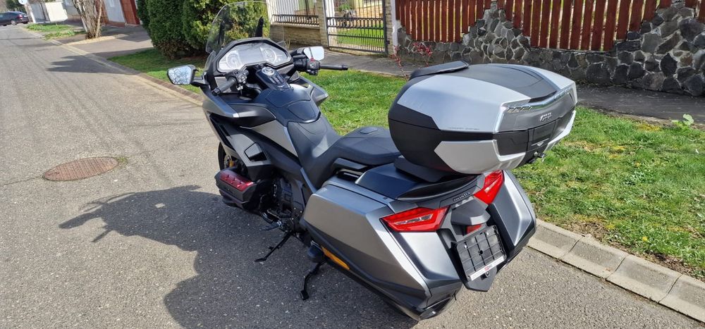 Vând Honda Goldwing Bagger  Iulie 2023 înmatriculată