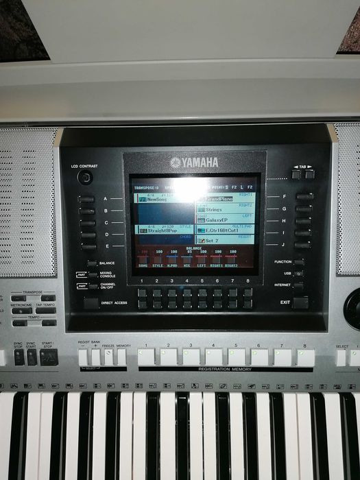 Orga Yamaha PSR S 900
