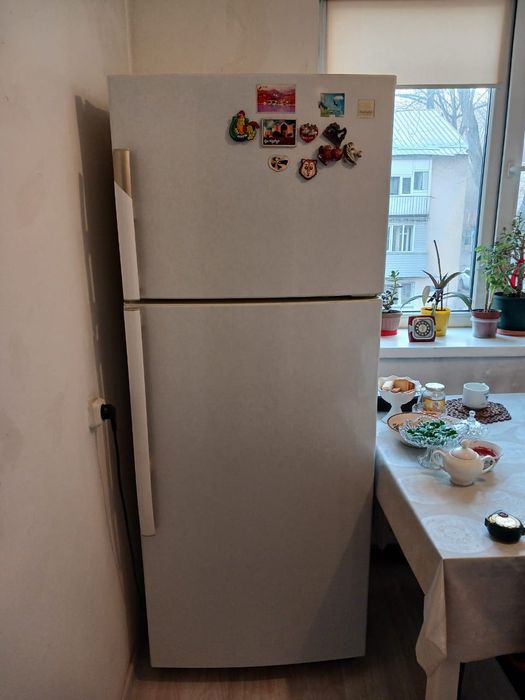 Холодильник б/у Daewoo