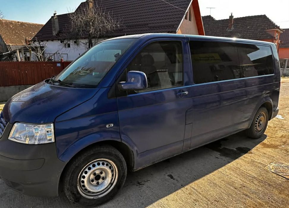 Vând Volkswagen T5 2007