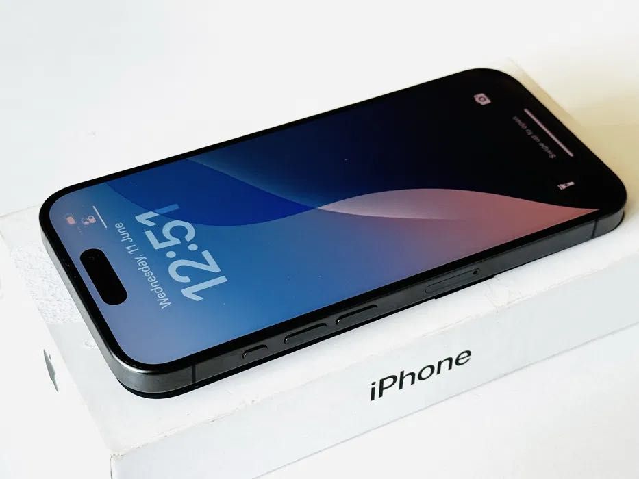 Iphone 15 Pro 128GB Black Titanium Гаранция 6 месеца