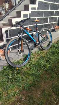 Vând bicicleta  LAPIERRE 227