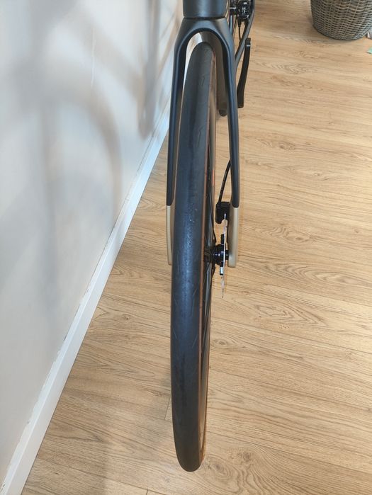 Megamo Pulse  full carbon