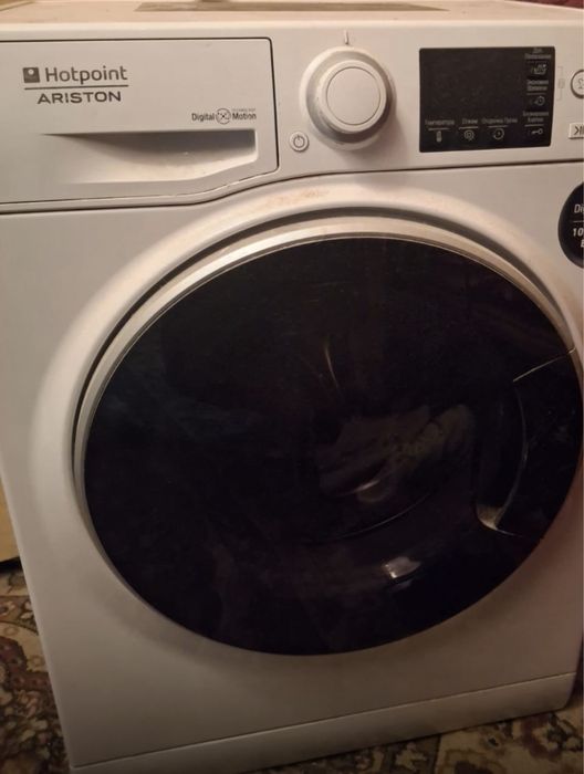 Стиральная машина hotpoint