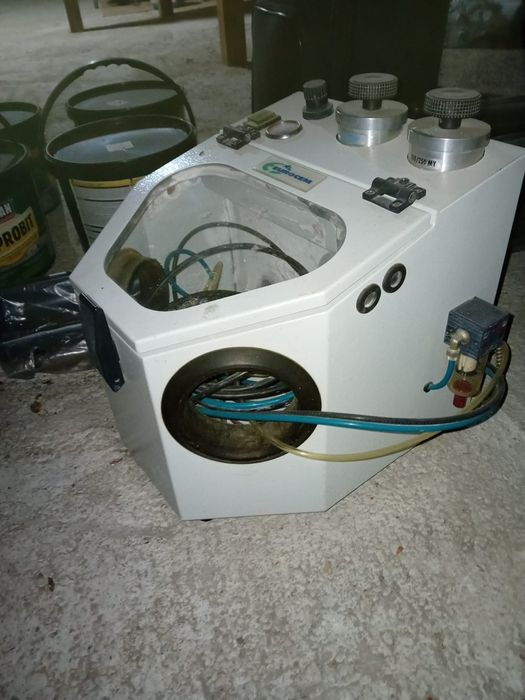 Sablator  Eurocom  cu recirculare nisip