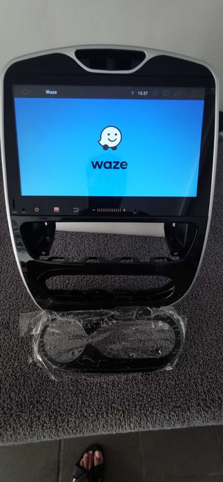 Navigatie Renault Clio 2017-2021 Android 10.0 Octacore 4/64gb