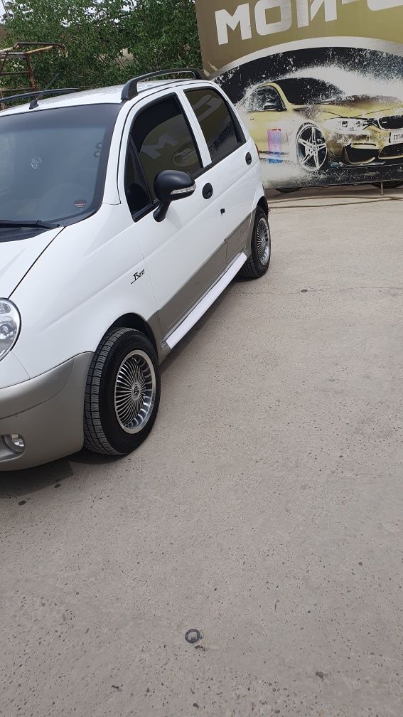 Elegant R13 xolati yaxshi