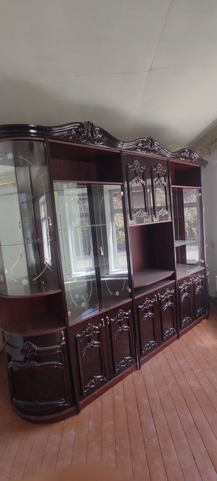 Mehmonxona uchun ajoyib mebel