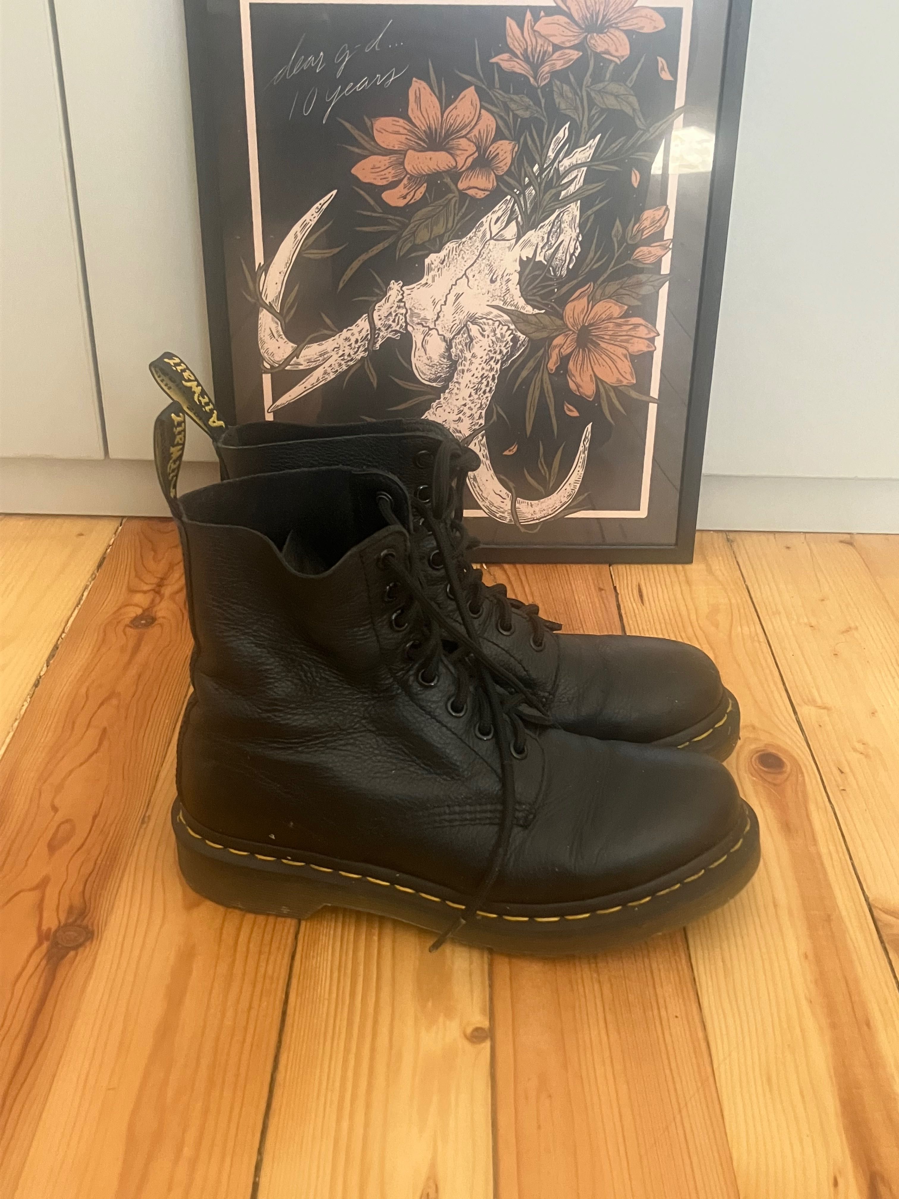 Dr. Martens 38ми размер