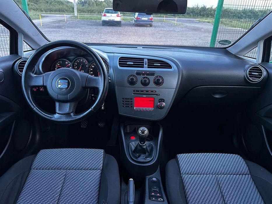 Vand SEAT LEON 2009 - 1.4benzina