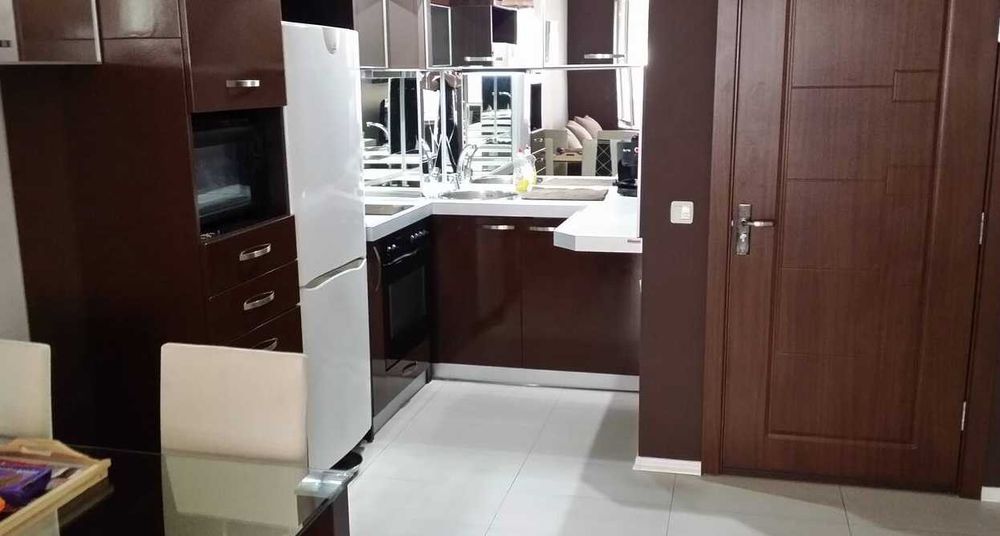 Дава се под наем Двустаен апартамент в Бургас, Зорница - 64 кв.м за 475 € - Снимка #4