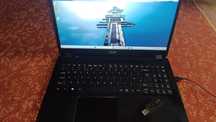 Laptop Acer i3 gen 10 configurat filme