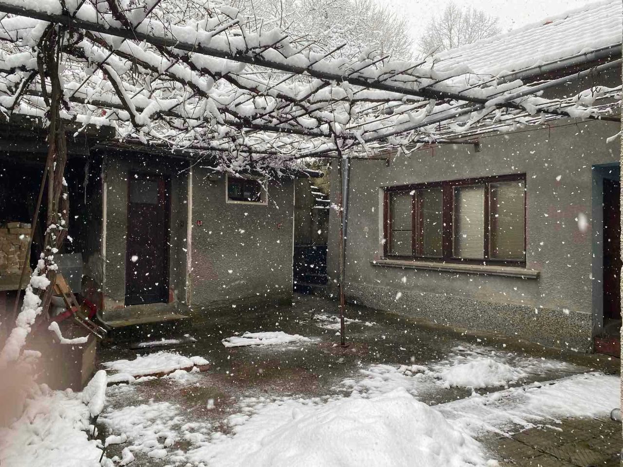 Продава се Къща в Троян - 140 кв.м за 893 €/кв.м - Снимка #3