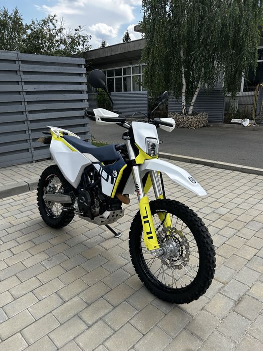 Husqvarna 701 enduro 2023 (ktm 690/gasgas 700)