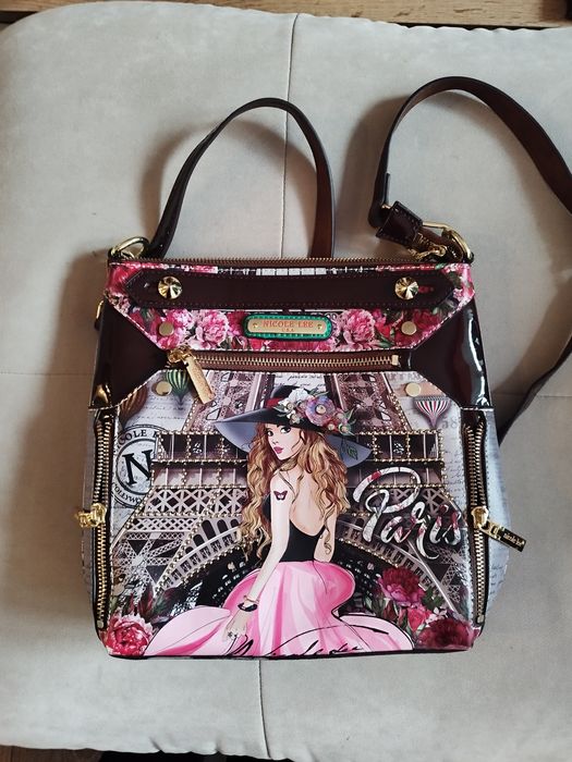 НОВА Nicole lee чанта