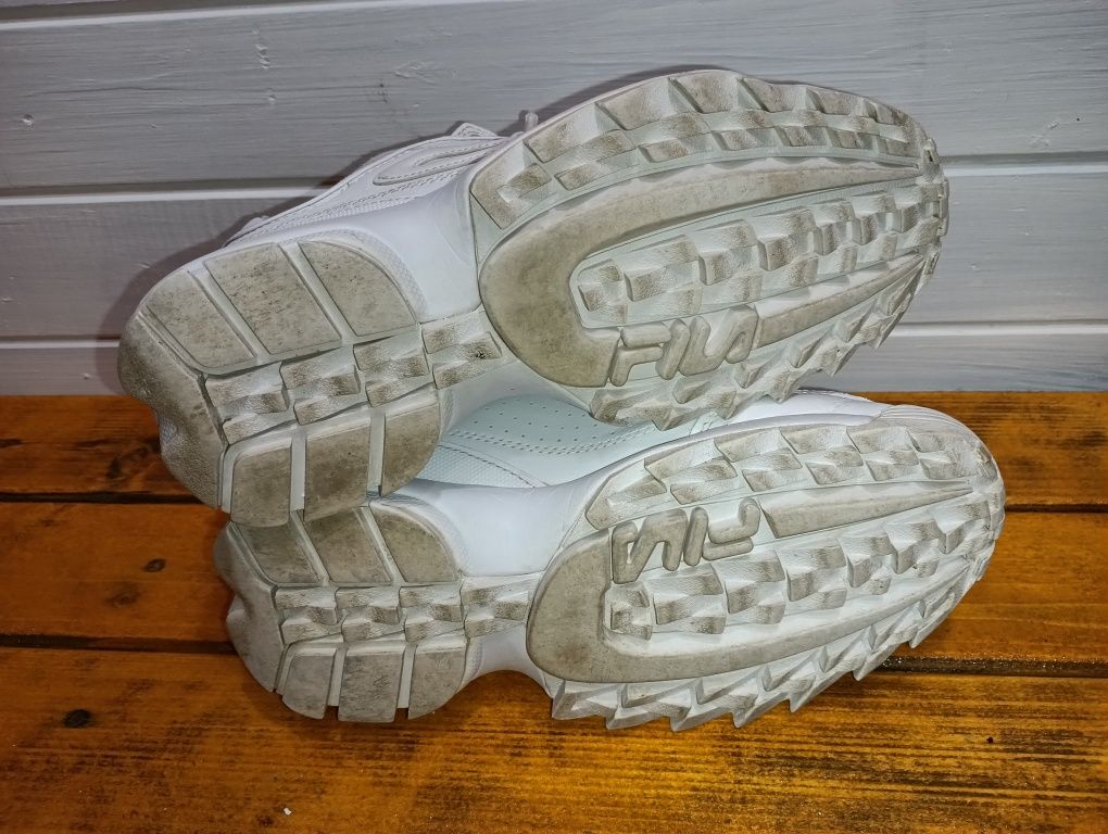 Fila сникърси N39,5- 29 лв