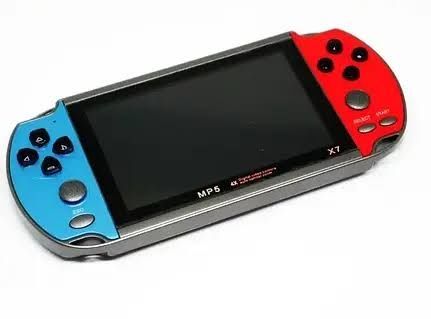 портативная игровая консоль