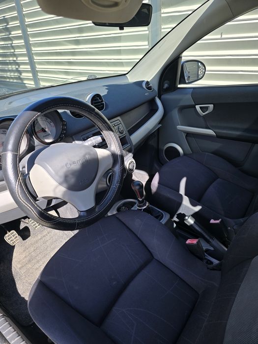 Vând mașina Smart For Four 1.3 benzina