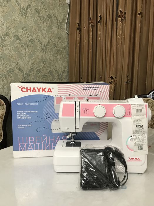 Швейная машина