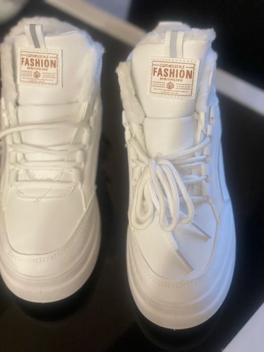 Дамски зимни боти с мека подплата