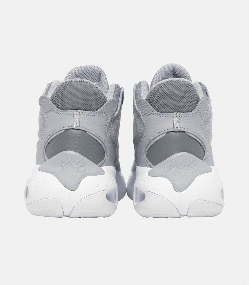 Jordan Max Aura 4