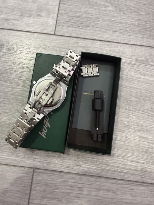 Часовник “Hugo Poedagar”