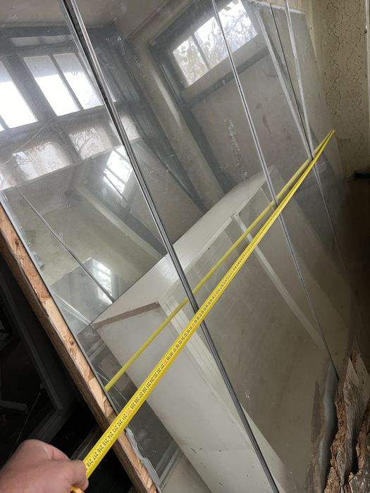 Oglinda perete pentru bar,salon infrumusetare ,etc