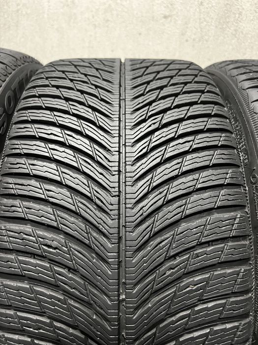DOT:21/23г. 255/30/19 MICHELIN-2бр., 599лв