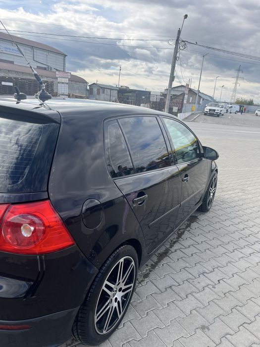 Volkswagen Golf 5 Automat 2006 – Trapă, Xenon, Piele + Alcantara