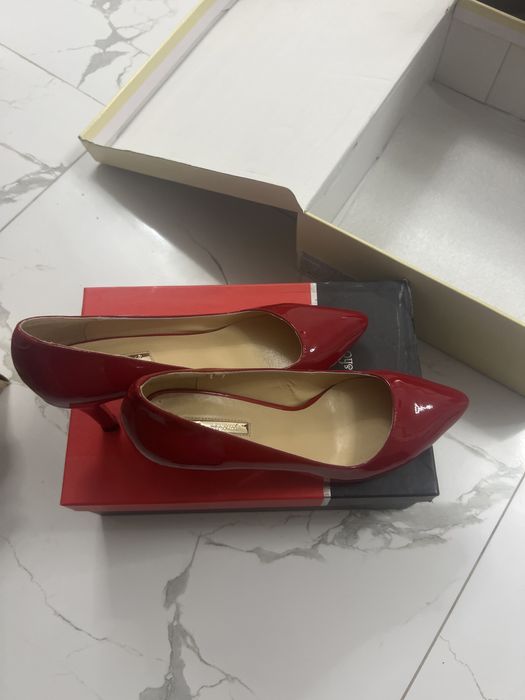 Продам туфли и зимние сапоги из войлока