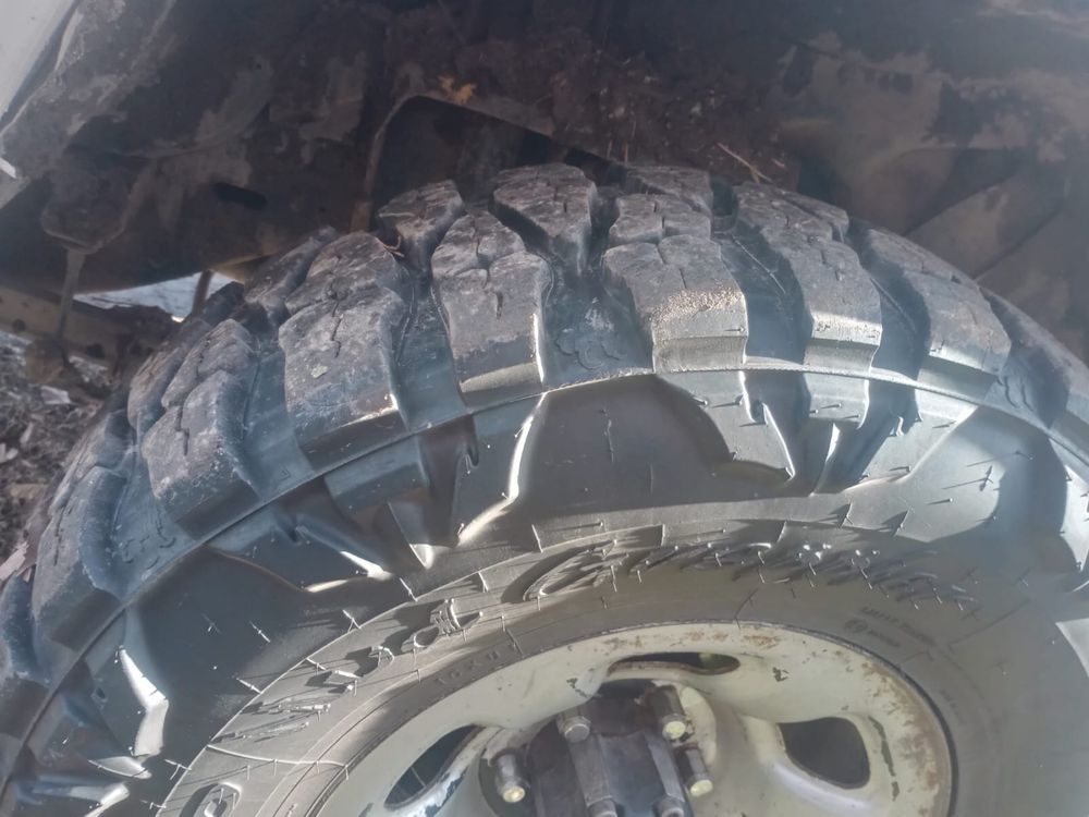 Продам резину Nitto Mud Grappler Extreme Terrain 305/70 R16