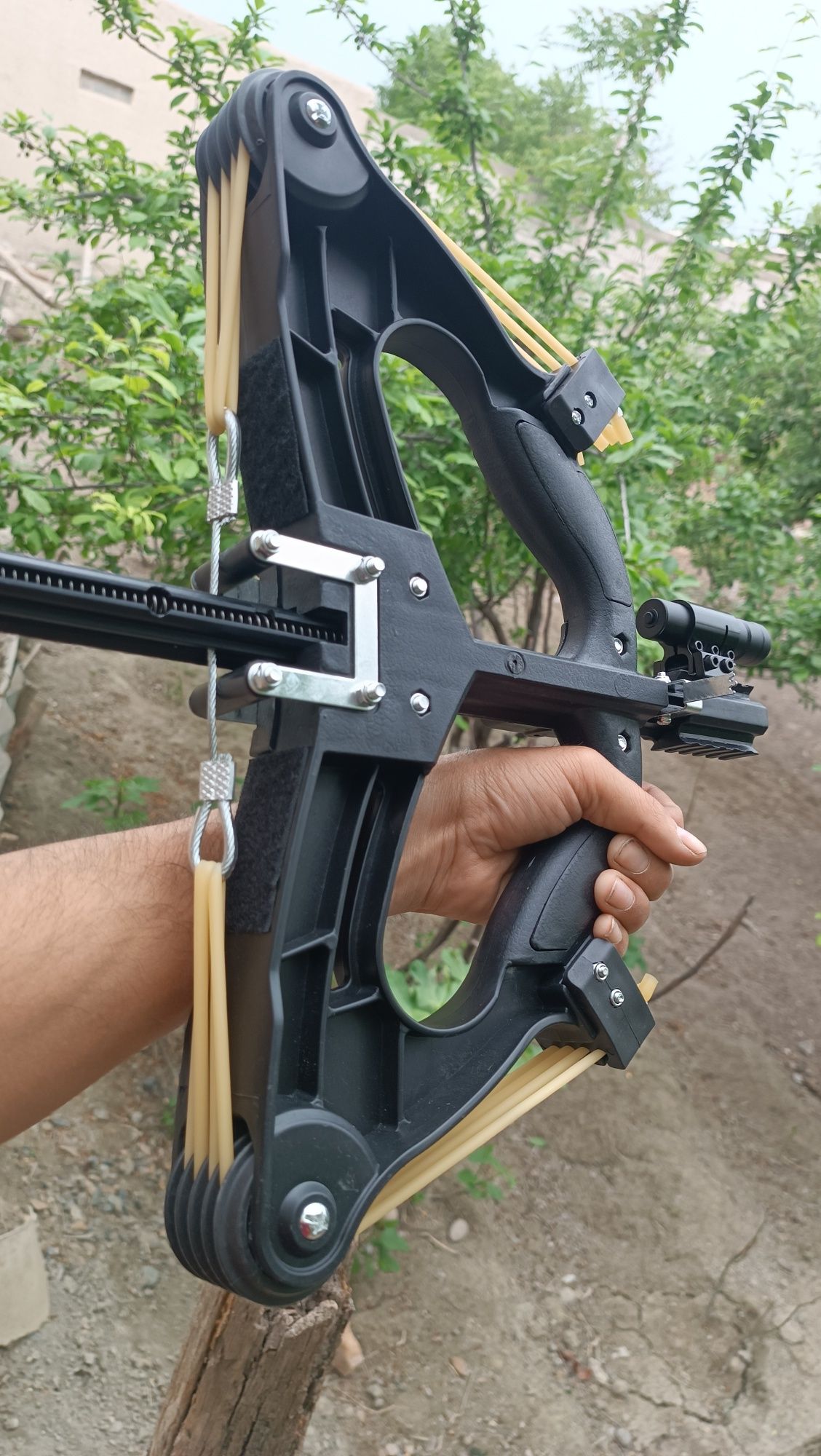 Ragatka 40 ta o'q ketadi