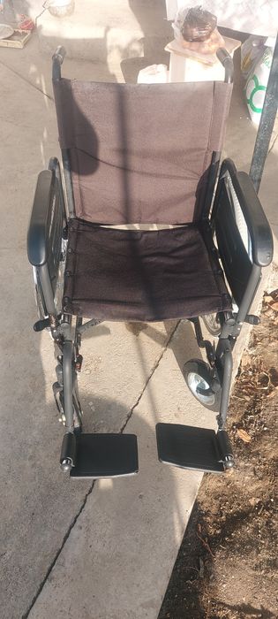 Инвалидная коляска