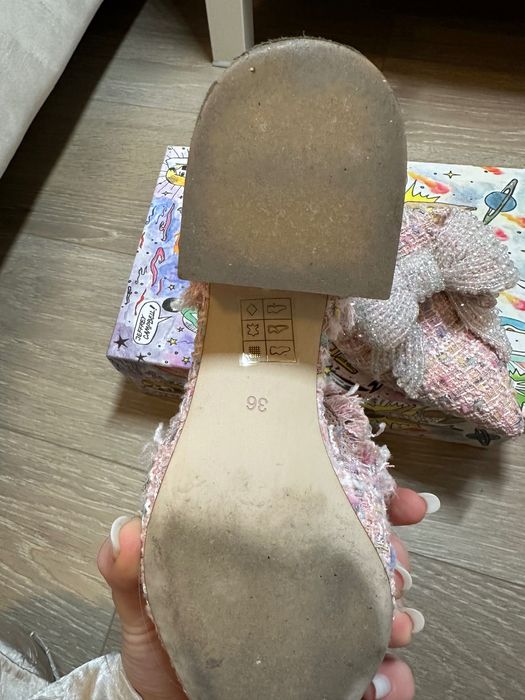 Pantofi Jeffrey Campbell mărimea 36