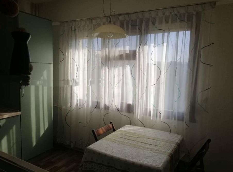 Двустаен, под наем, ж.к Люлин 4