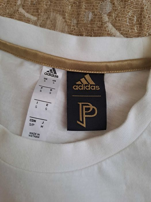 Нова adidas тениска