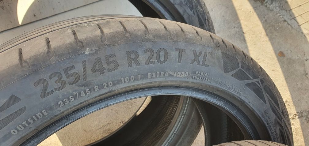 Гуми 4бр 235/45/20 - 1бр  - 235лв