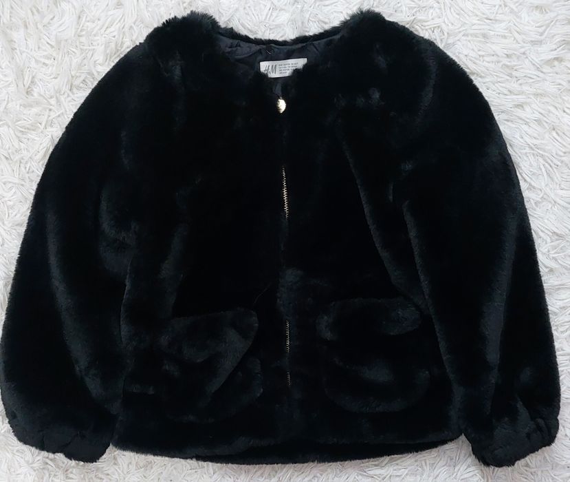 Geaca blana artificiala, marime 7-8 ani, transport prin posta inclus