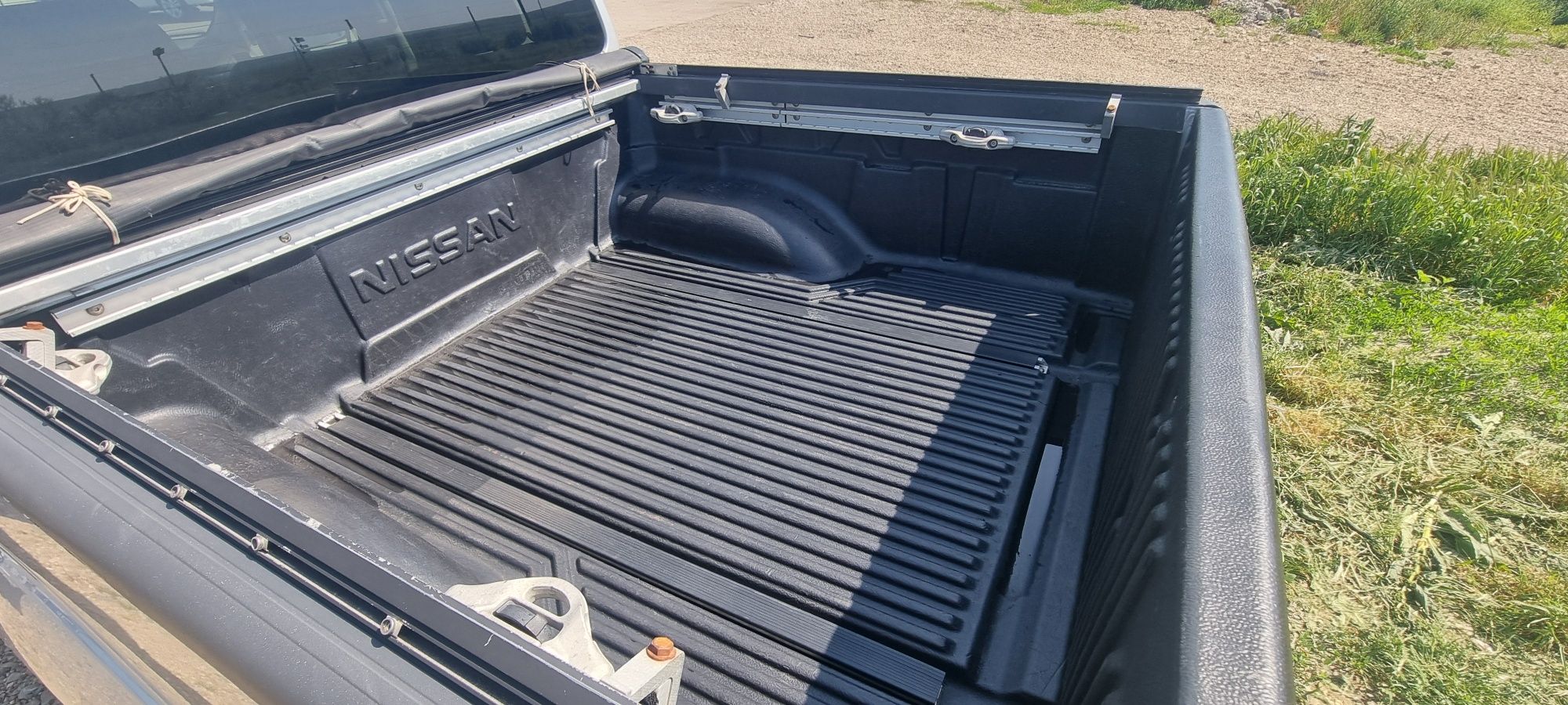 Nissan navara d40