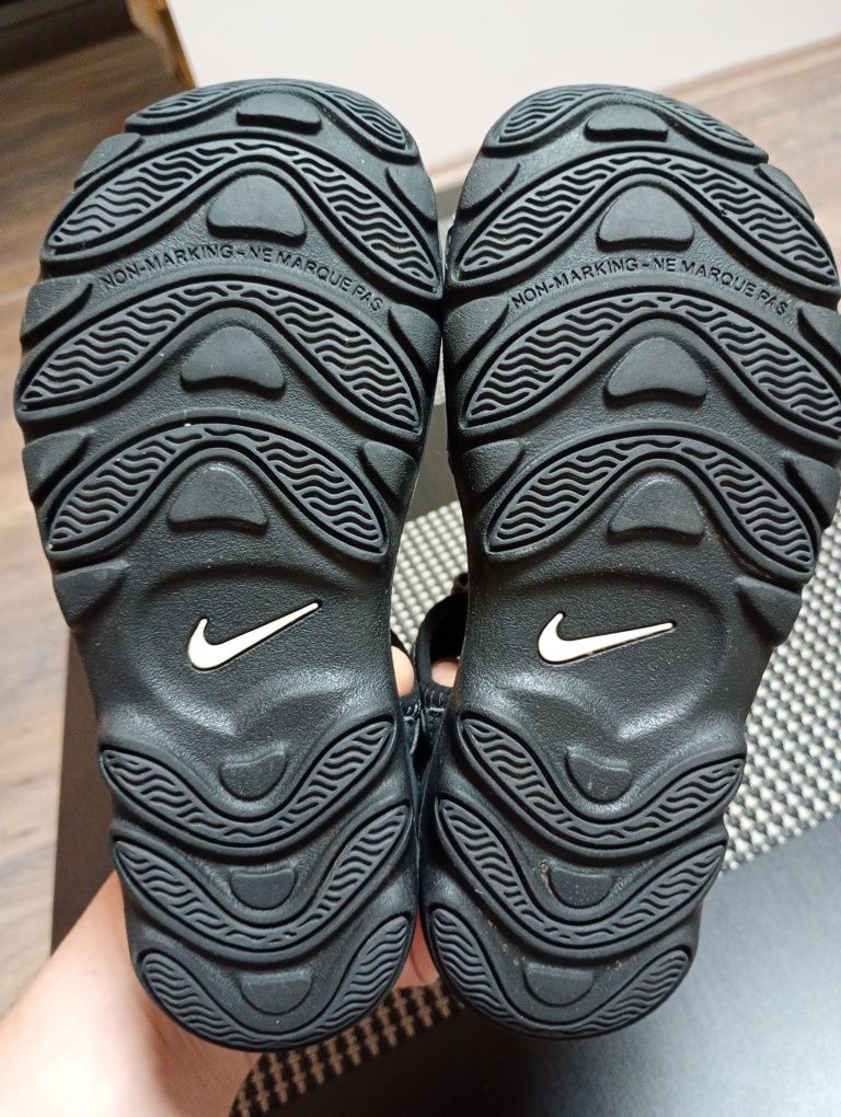 сандали NIKE оригинални