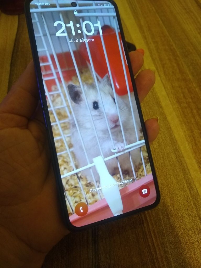 Samsung z flip 4 ,256 mb като нов