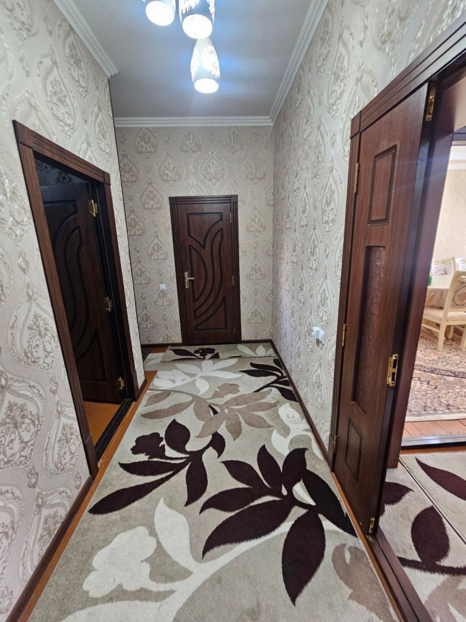3 хонали квартира сотилади
