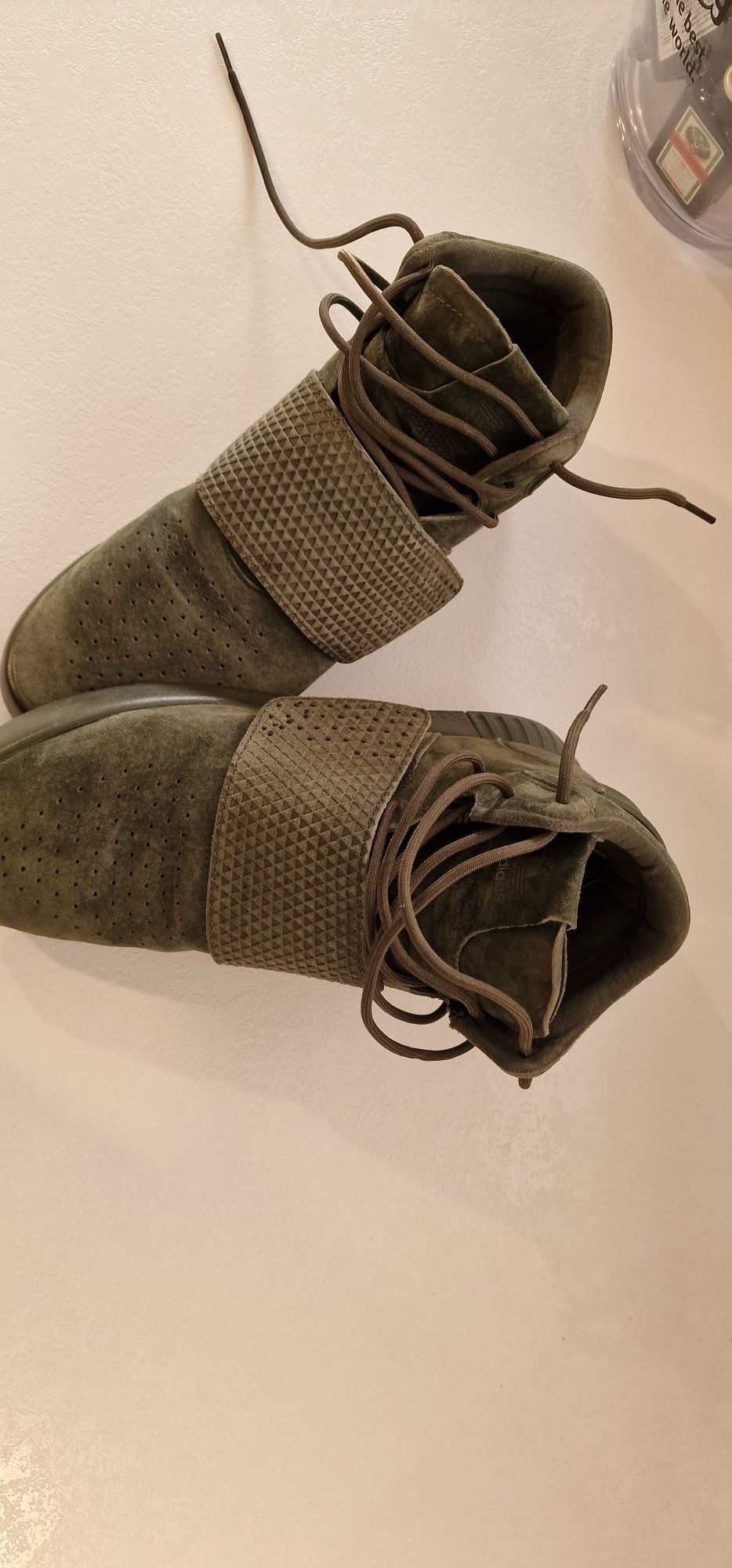 Vând Adidas  Tubular  Invader Strap marimea 42