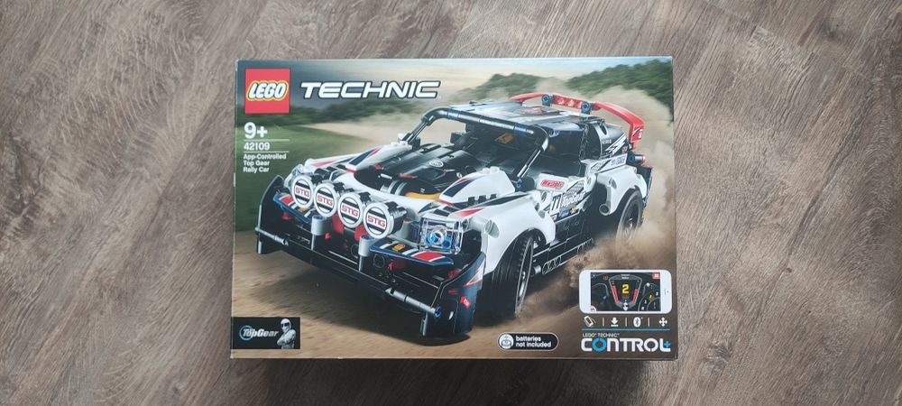 Top Gear Lego technic. Кола, задвижвана чрез телефон