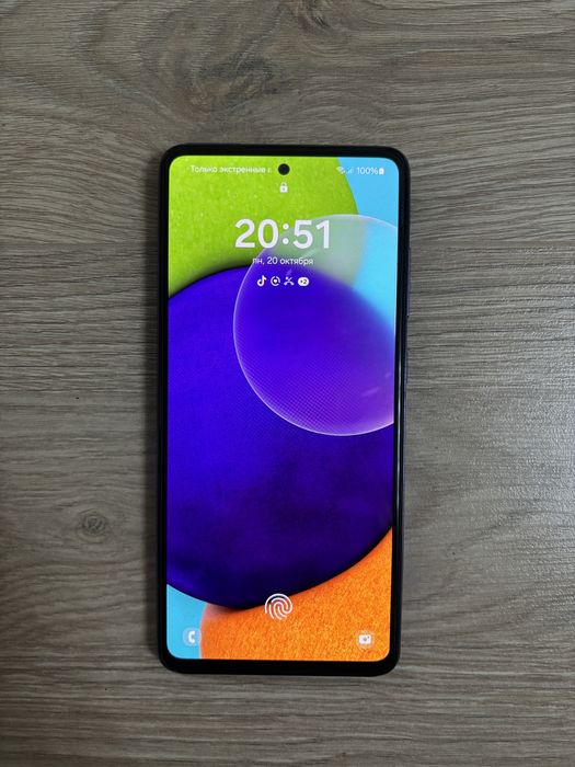 Samsung Galaxy A52