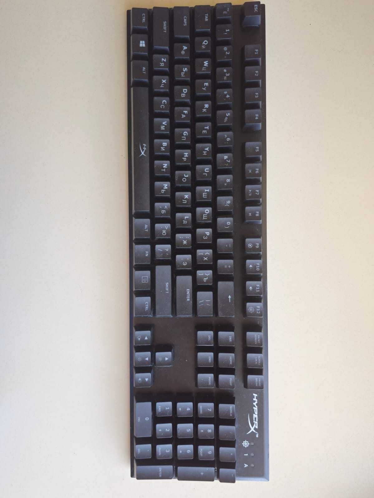 Б/У Игровая механическая клавиатура HyperX Alloy Fps