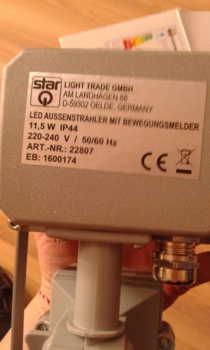 Сензорна лампа - LED прожектор - нов, немски!